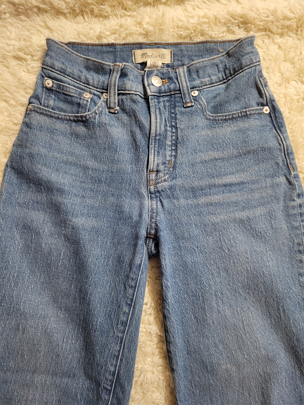 Madewell Petite Perfect Vintage Wide Leg Jean | 23P - Picture 3 of 15